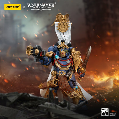 Warhammer: The Horus Heresy - Ultramarines - Legion Praetor with Power Sword and Volkite Serpenta - 1/18 Scale Action Figure