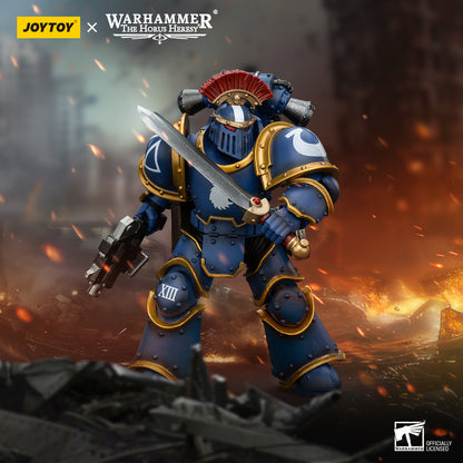 [Pre-Order] JoyToy Warhammer 40K Ultramarines: MKIII Sergeant Power Sword - 1/18 Action Figure