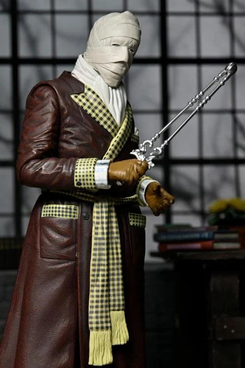 Universal Monsters: The Invisible Man - Dr. Jack Griffin (Kemp House) - Ultimate Action Figure