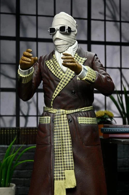 Universal Monsters: The Invisible Man - Dr. Jack Griffin (Kemp House) - Ultimate Action Figure