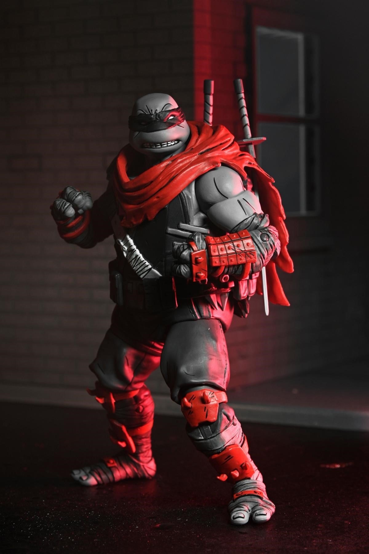 Teenage Mutant Ninja Turtles: The Last Ronin - The Lost Years - Nightwatcher  Leonardo -  7" Action Figure - Videguy Collectibles