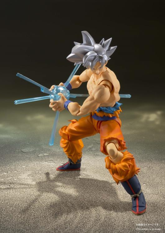 S.H. Figuarts: Dragon Ball Super: Son Goku - Ultra Instinct