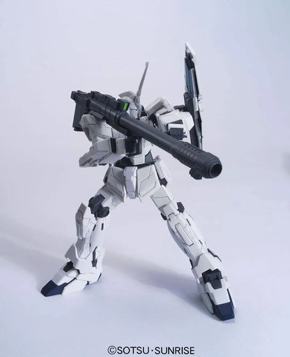 RX-0 Unicorn Gundam: Unicorn Mode - 1/144 HGUC