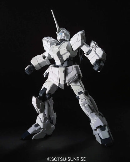 RX-0 Unicorn Gundam: Unicorn Mode - 1/144 HGUC