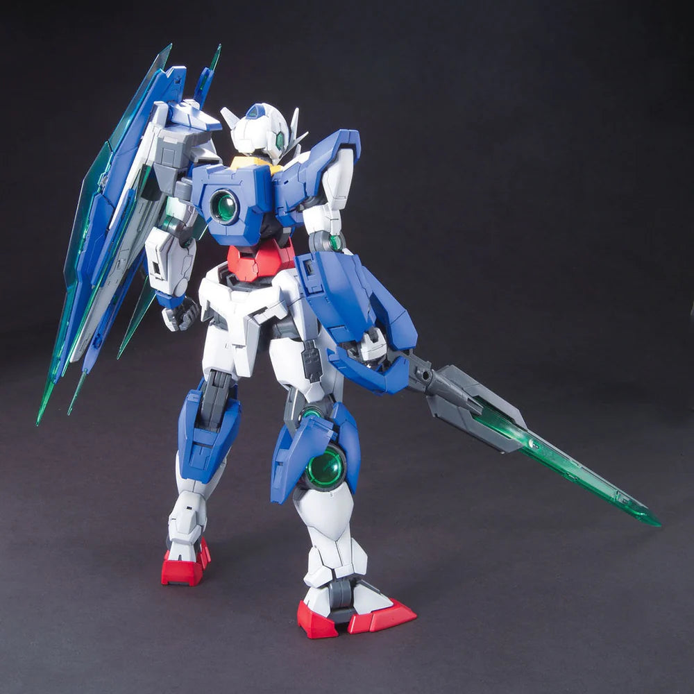Gundam 00: 00 QAN[T] - 1/100 MG Model Kit