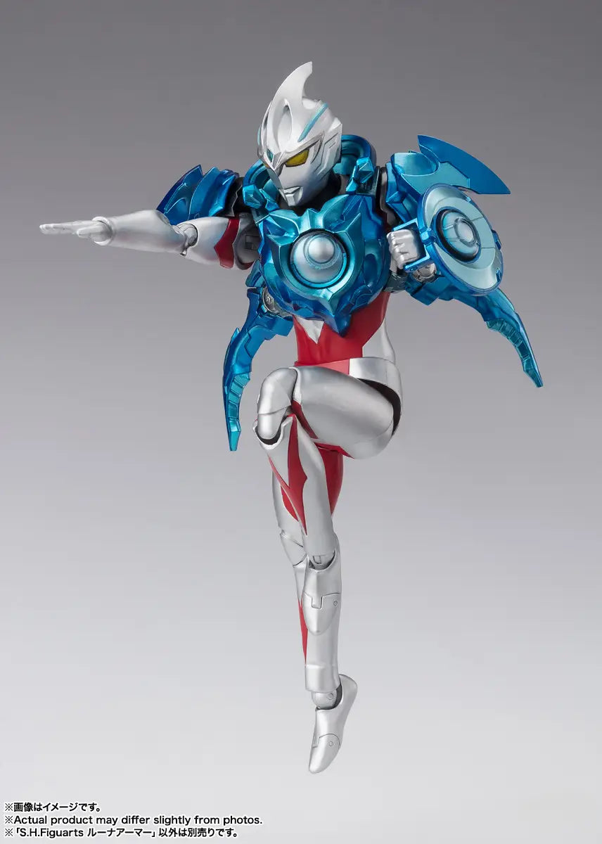 S.H.Figuarts: Ultraman Arc - Luna Armor
