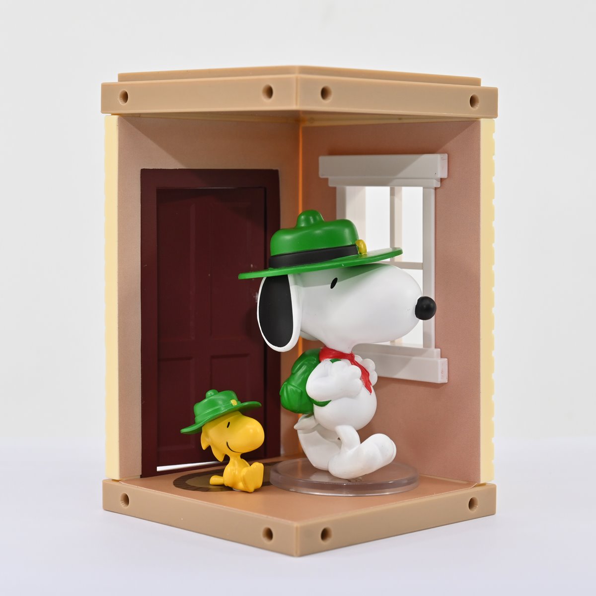 Peanuts: Snoopy Hero Box Home Sweet Home - Blind Box