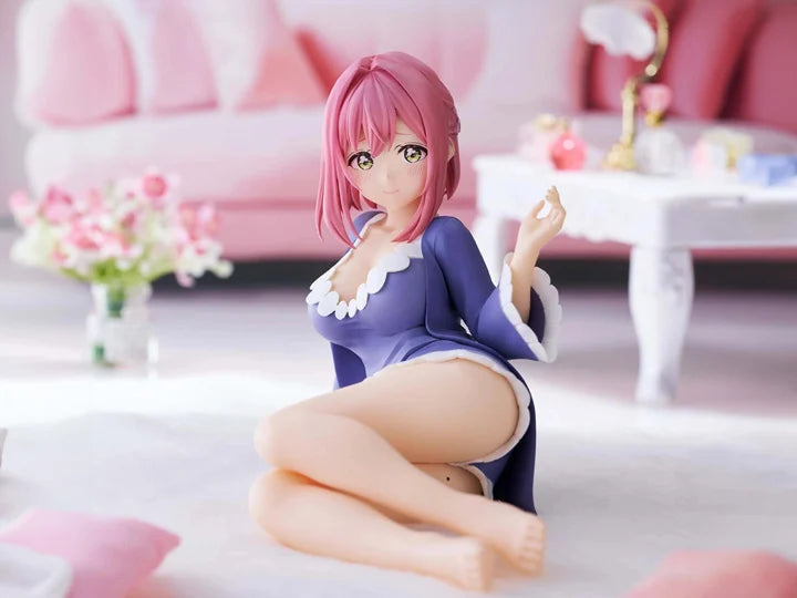 100 Girlfriends Who Really, Really, Really, Really, Really Love You - Hakari Hanazono Relax Time Figure