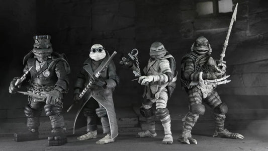 Teenage Mutant Ninja Turtles x Universal Monsters (Black & White) - Action Figure (4 Pack)