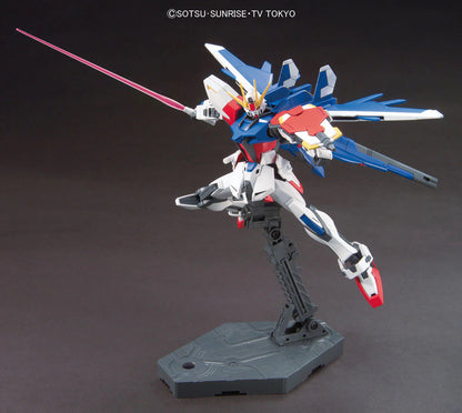 Mobile Suit Gundam Build Fighters: Build Strike Gundam Full Package #01 - HG 1/144