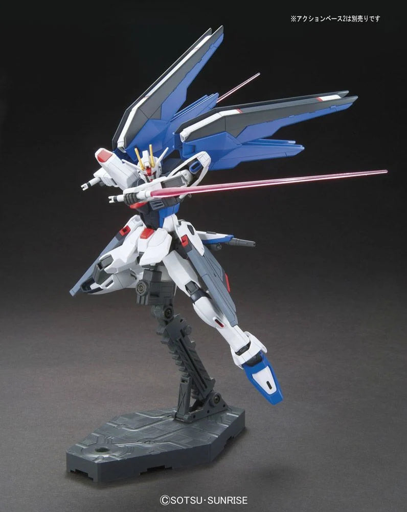 Gundam SEED: #192 Freedom Gundam - HGCE 1/144 Scale Model Kit