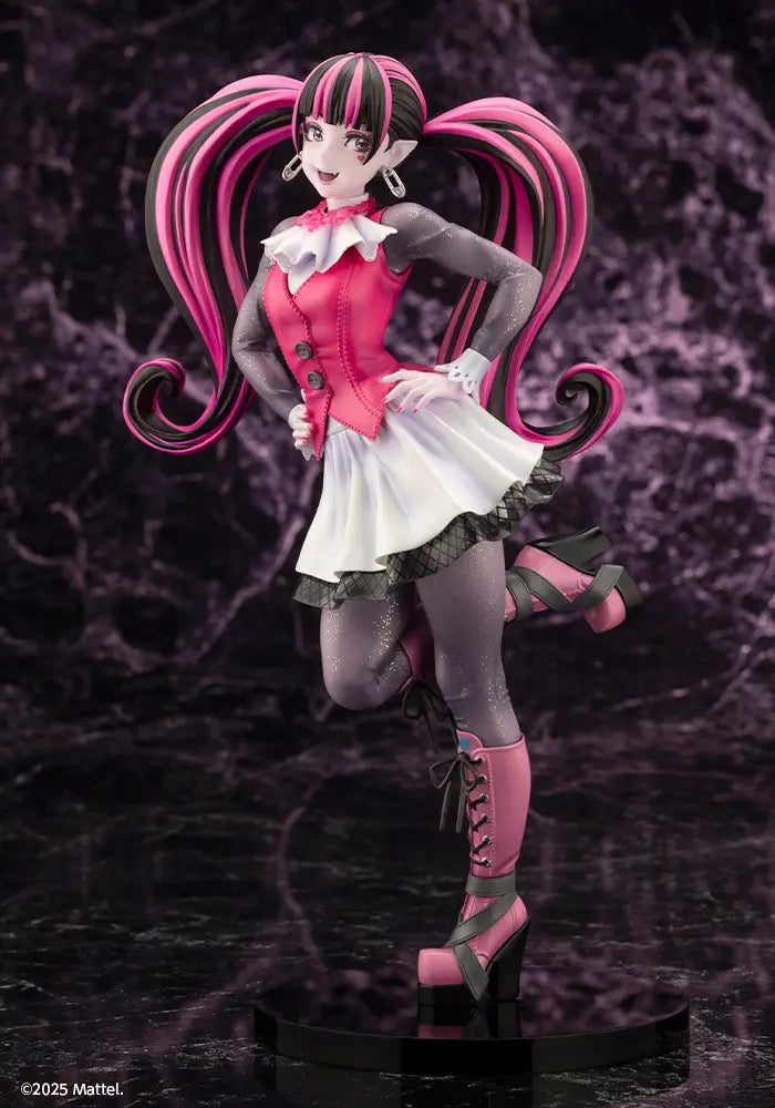 Monster High: Draculaura - 1/7 Scale Bishoujo Statue