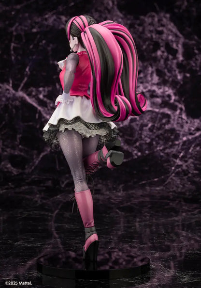 Monster High: Draculaura - 1/7 Scale Bishoujo Statue