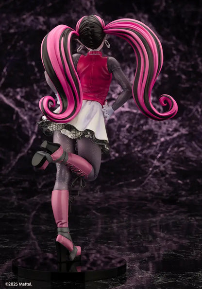 Monster High: Draculaura - 1/7 Scale Bishoujo Statue