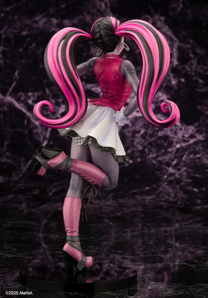 Monster High: Draculaura - 1/7 Scale Bishoujo Statue