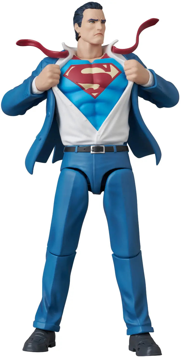 [Pre-Order] BATMAN: HUSH: Clark Kent - Mafex Action Figure