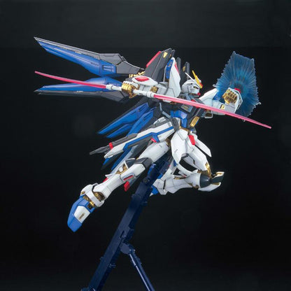 MG ZGMF-X20A STRIKE FREEDOM GUNDAM FULL BURST MODE