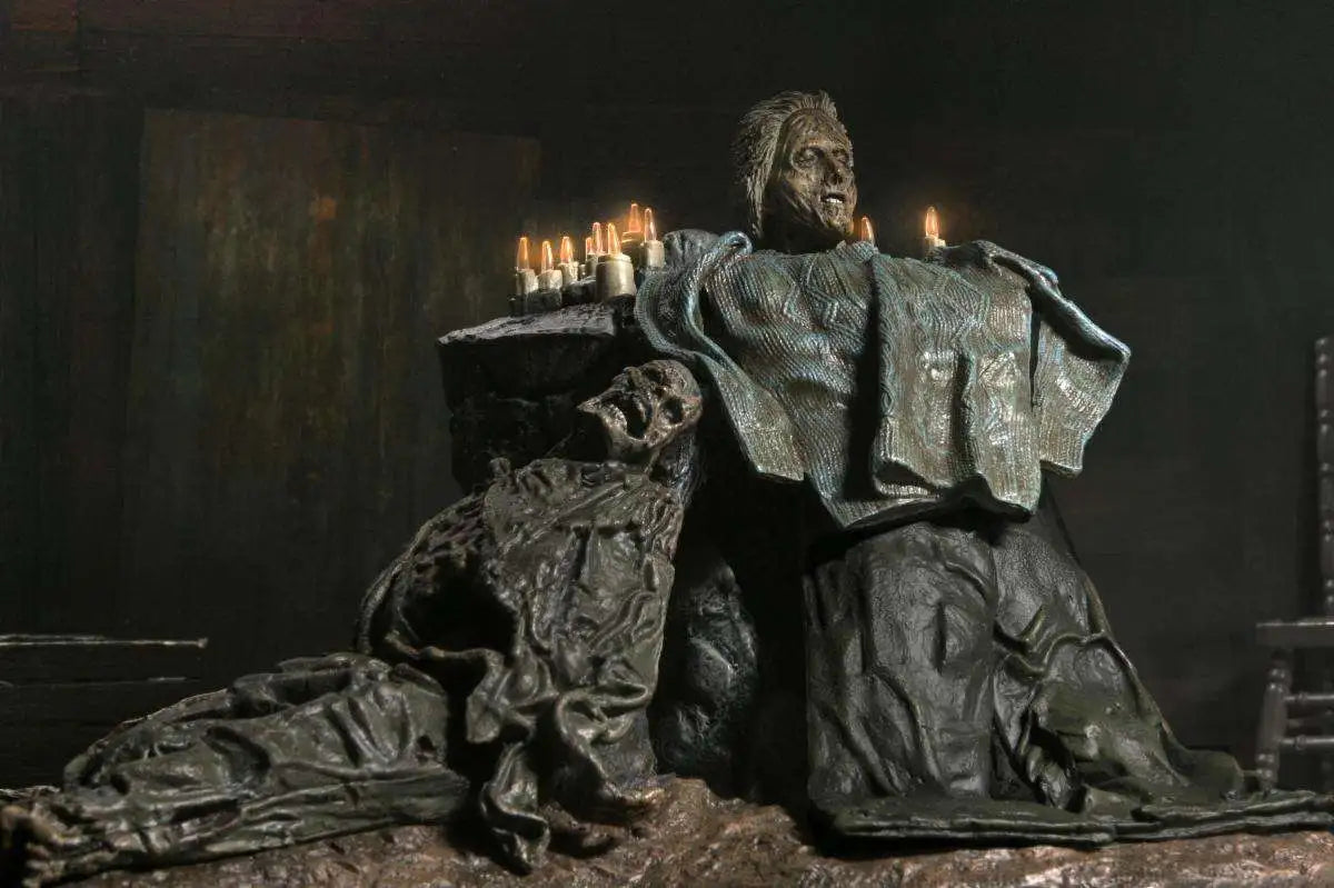NECA Friday the 13th: The Game - Pamela Shrine - 7-Inch Diorama