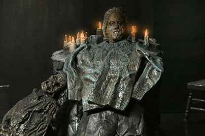 NECA Friday the 13th: The Game - Pamela Shrine - 7-Inch Diorama