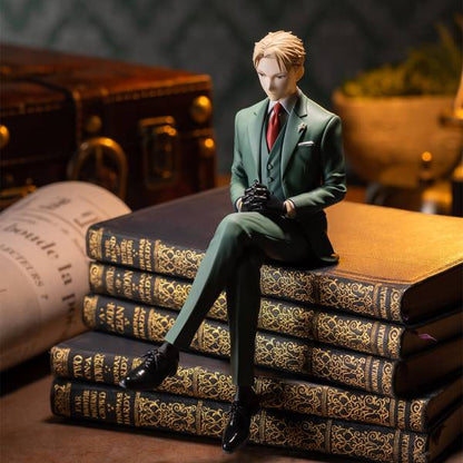 SPY x FAMILY: Loid Forger Perching Figure - PM Prize Figure