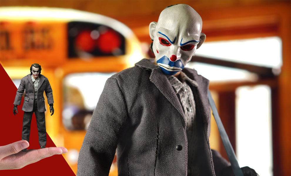 The Dark Knight: The Joker (Bank Robber Version) Figure