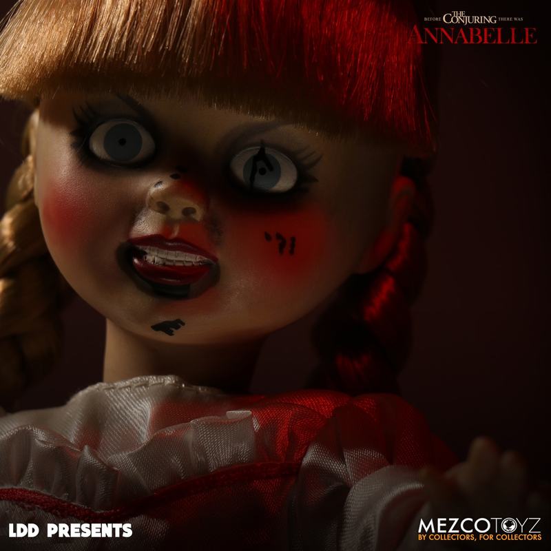 The Conjuring Universe: Annabelle - Living Dead Dolls