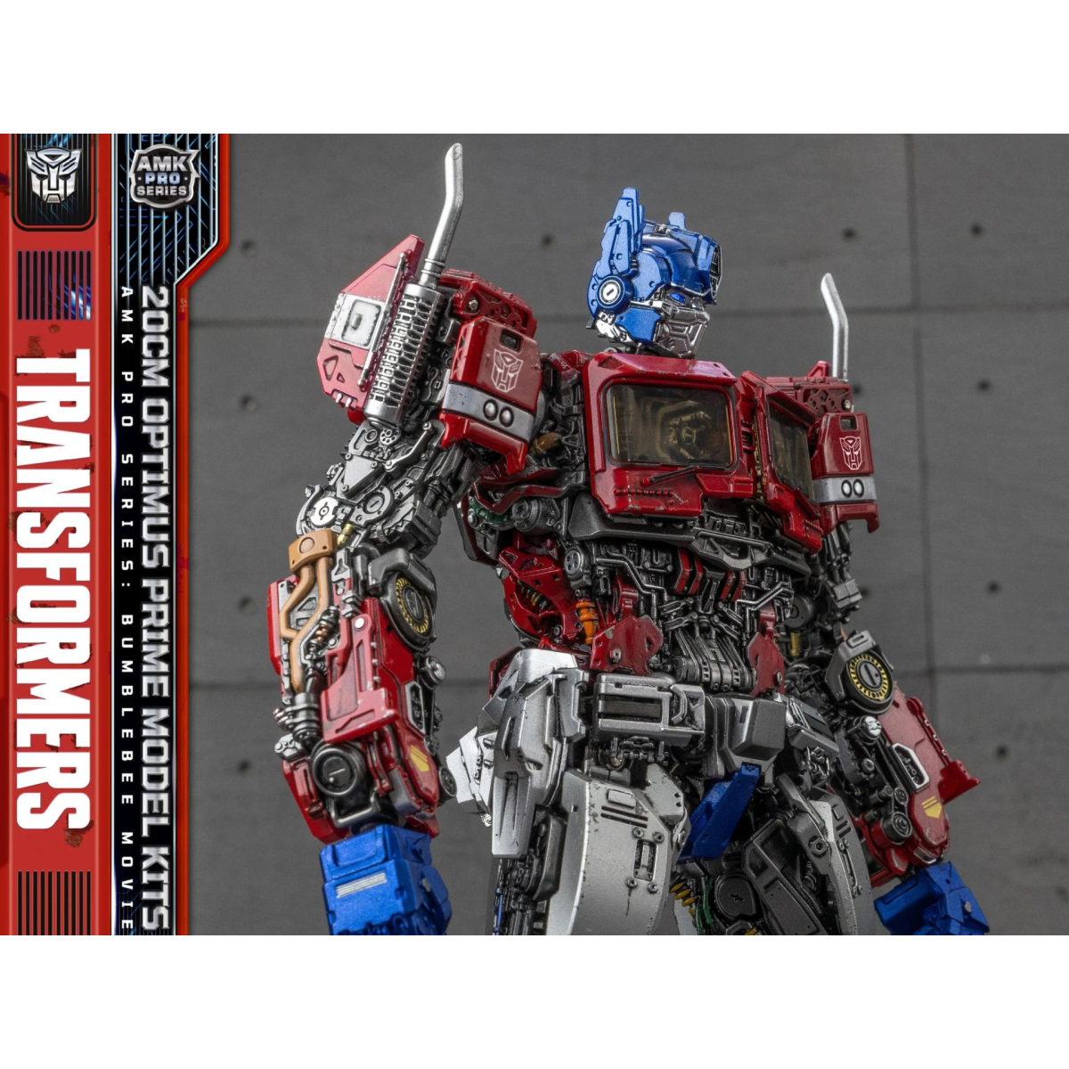Transformers - Bumblebee: The Movie - Optimus Prime (Earth Mode) - AMK Pro Series Model Kit