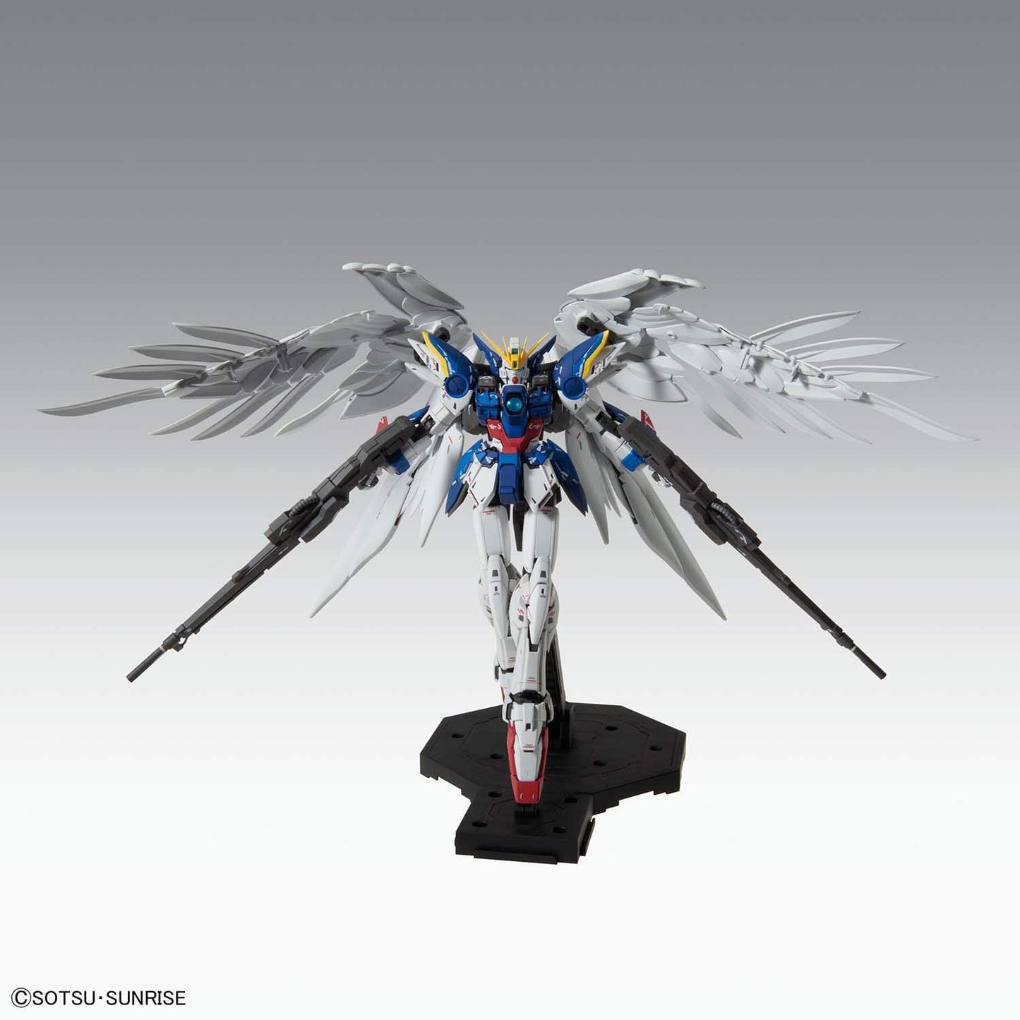 Bandai Hobby - Endless Waltz - Wing Gundam Zero (EW) Ver. Ka - MG 1/100 Model Kit