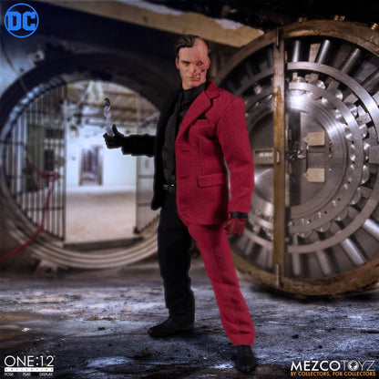DC Universe: Two-Face - One:12 Collective Action Figure