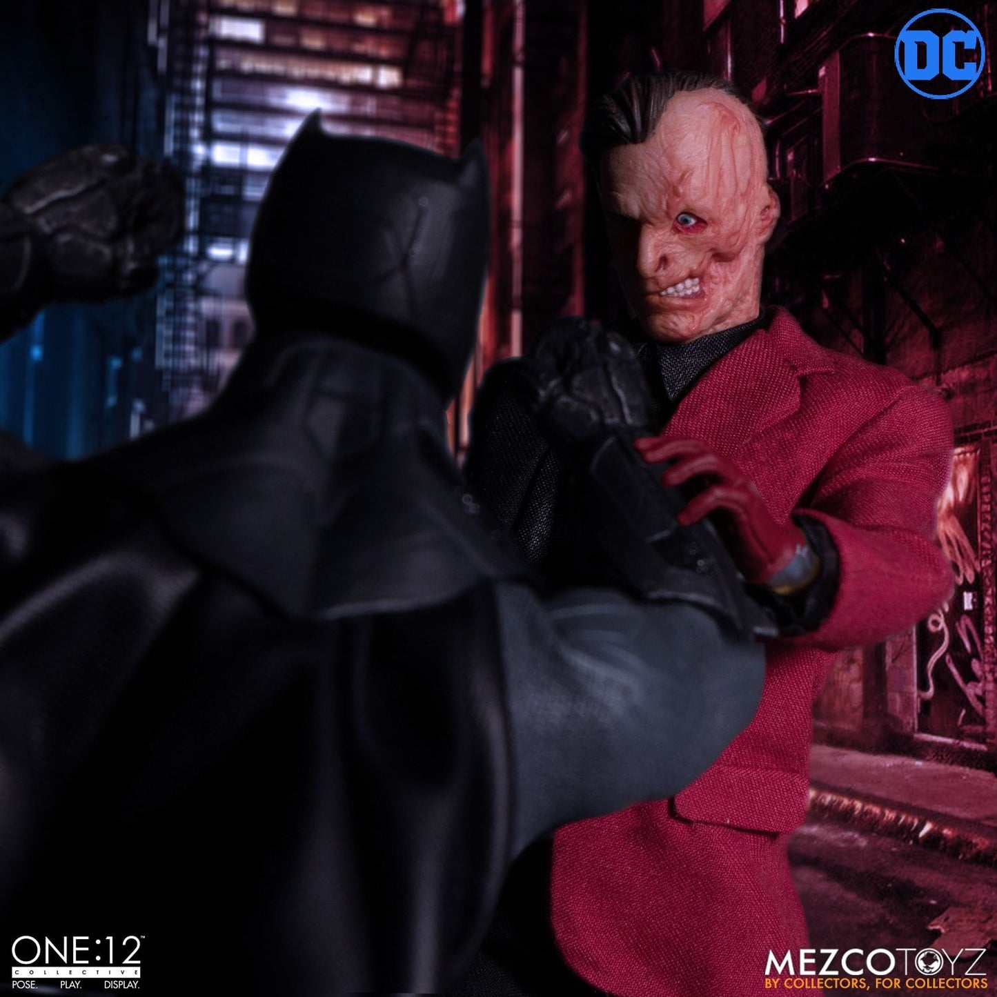 DC Universe: Two-Face - One:12 Collective Action Figure