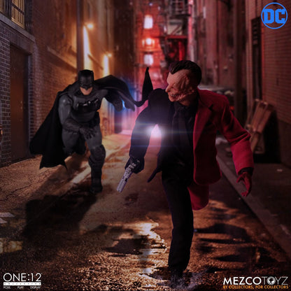 DC Universe: Two-Face - One:12 Collective Action Figure