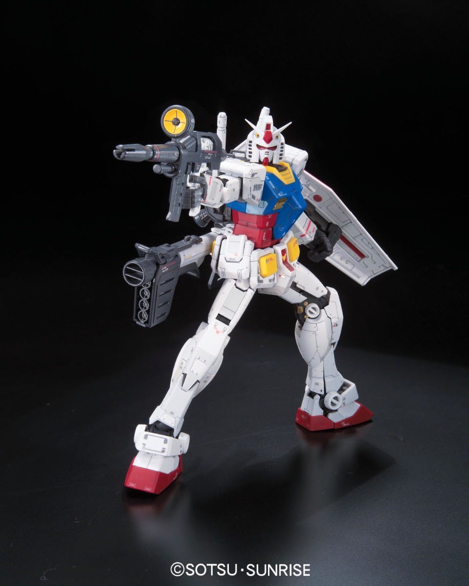 Bandai - Mobile Suit Gundam - #1 RX-78-2 Gundam - RG 1/144